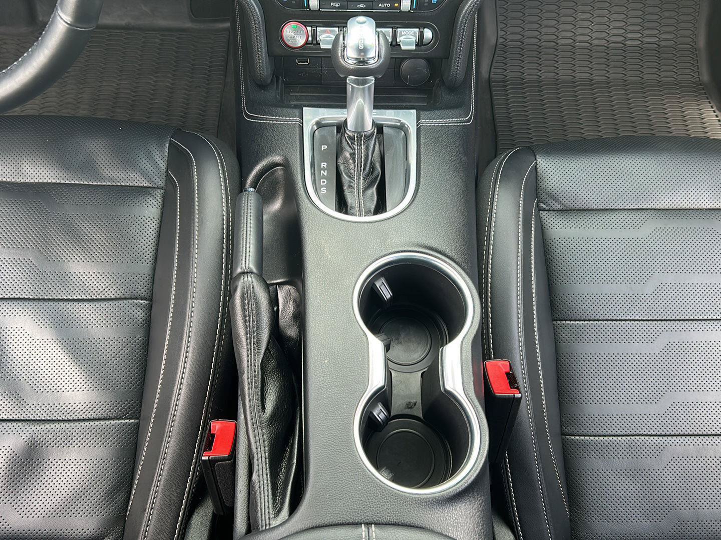 Certified 2022 Ford Mustang GT Premium w/ GT Performance Package RWD image 18