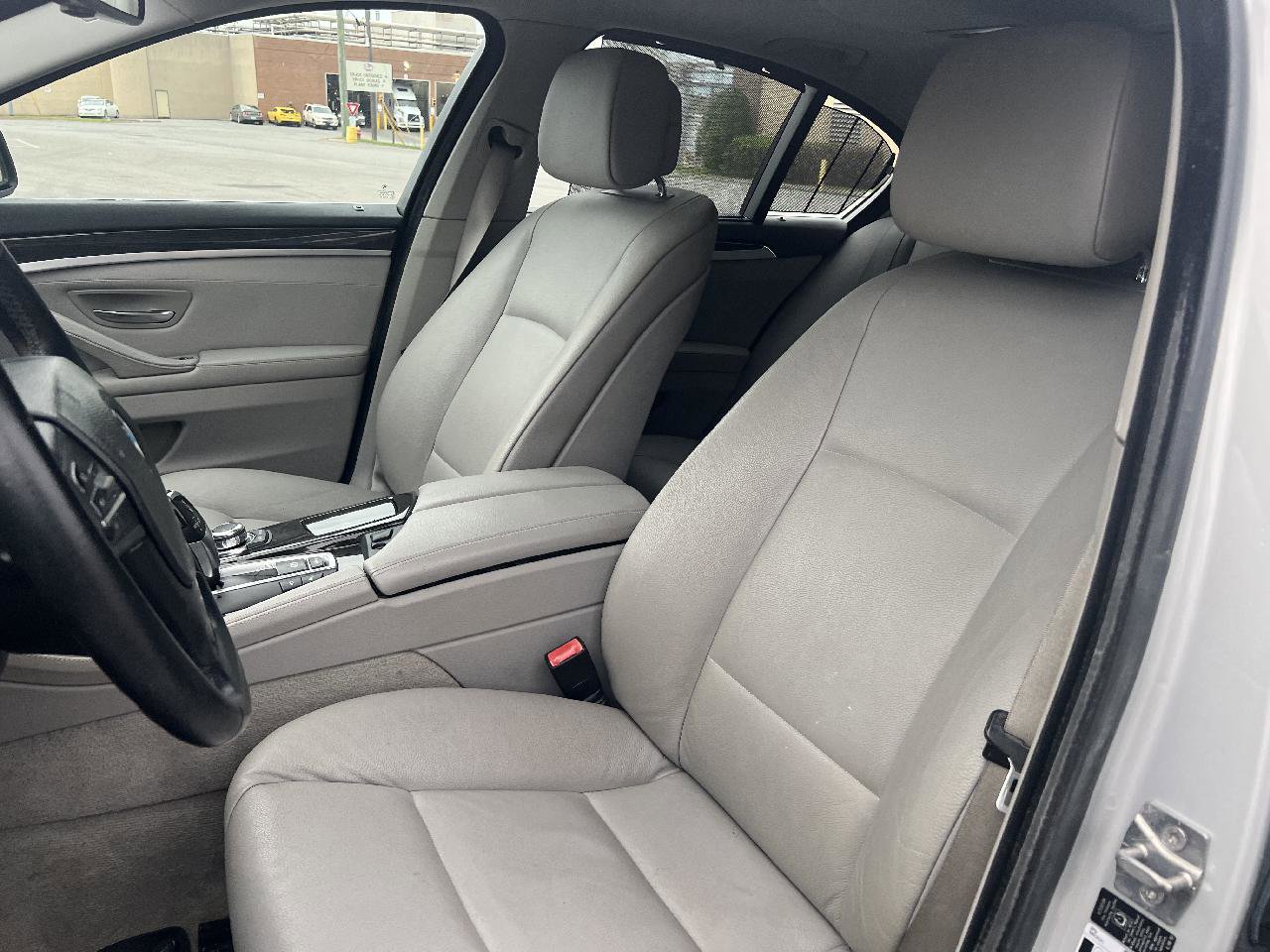 Used 2011 BMW 535i Sedan image 12