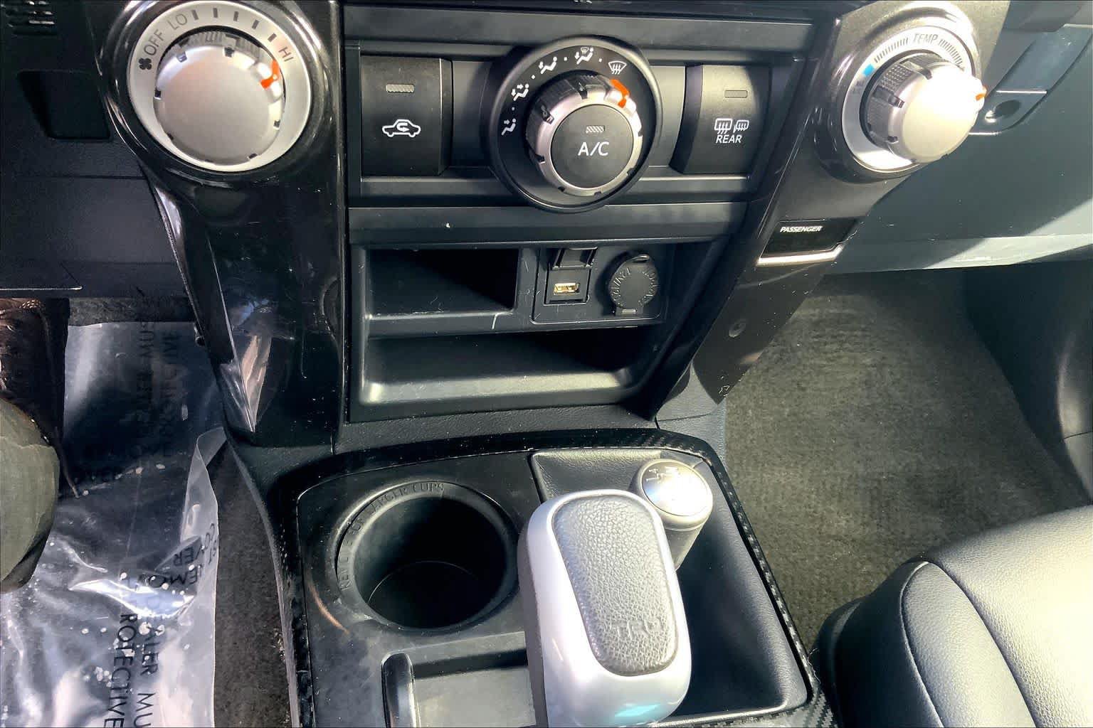 Used 2021 Toyota 4Runner TRD Off-Road Premium AWD/4WD image 57