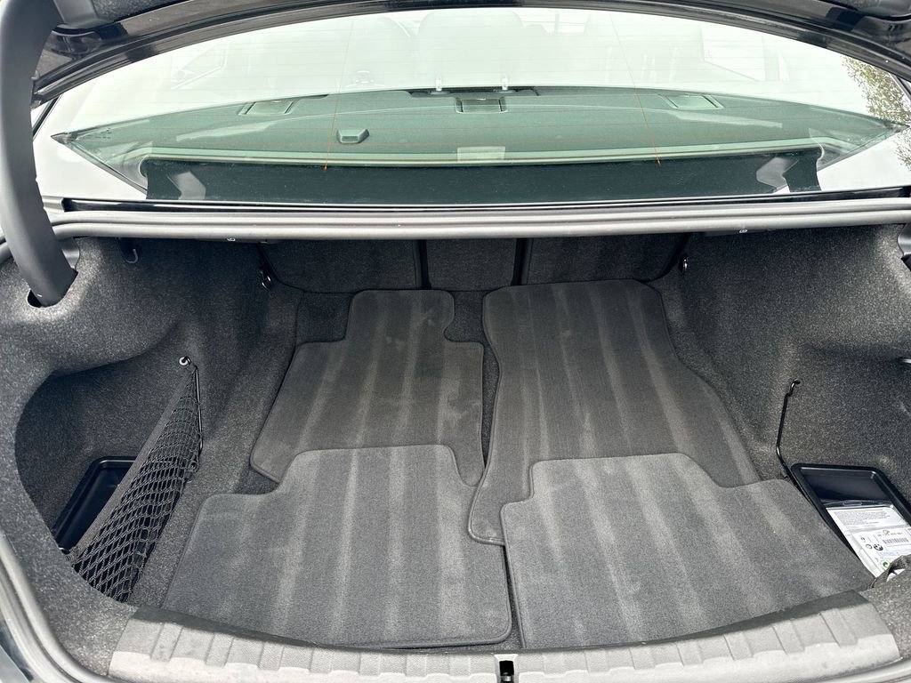 Used 2021 BMW 330i xDrive Sedan w/ Convenience Package image 20