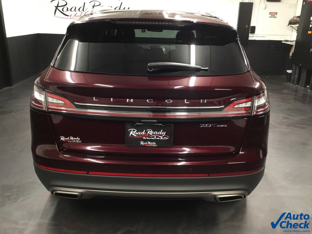 Used 2020 Lincoln Nautilus Reserve image 9