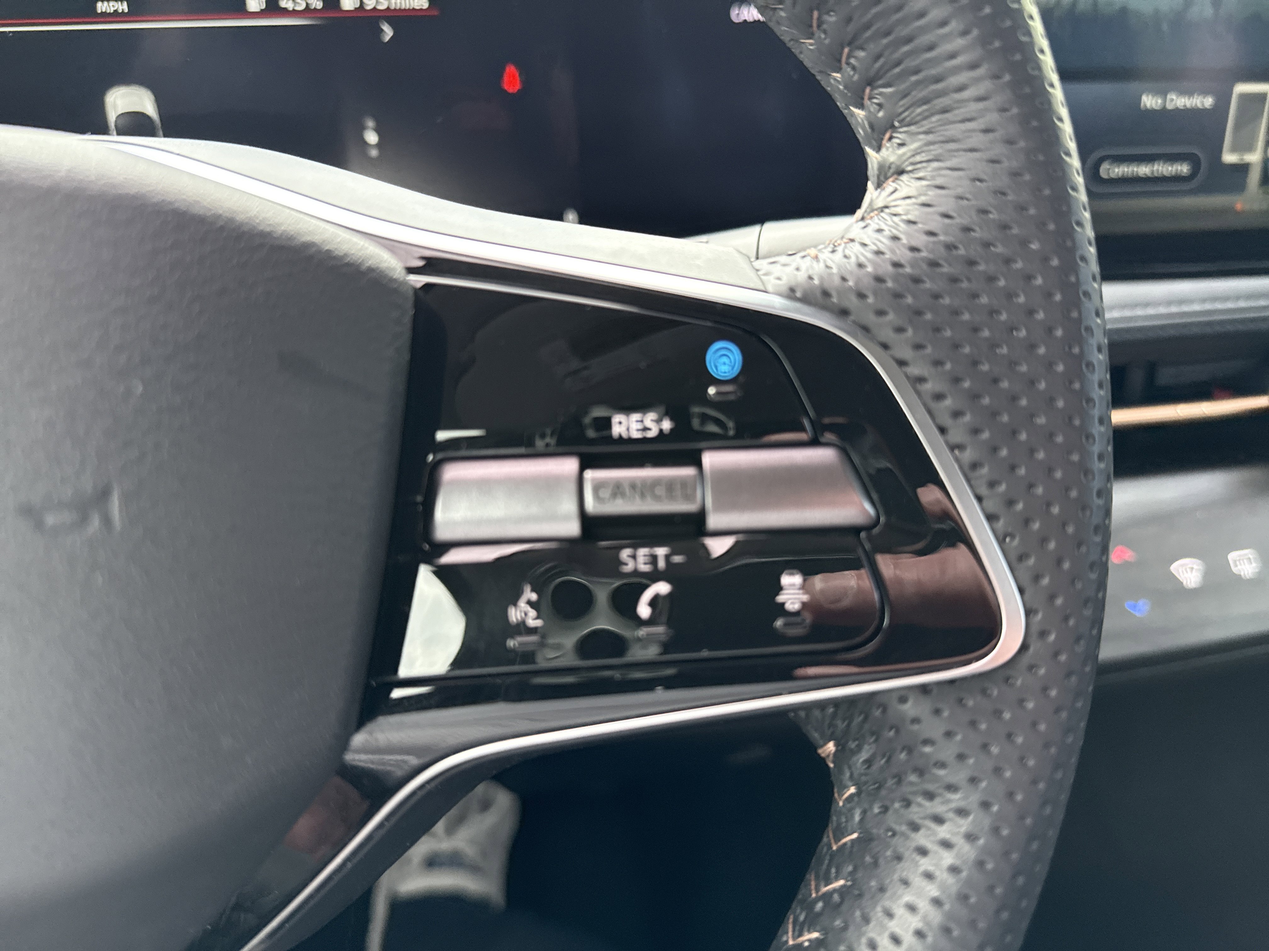 Certified 2024 Nissan Ariya AWD image 23