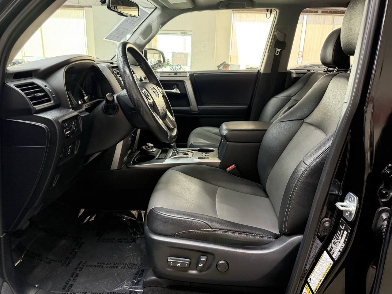 Used 2019 Toyota 4Runner SR5 Premium AWD/4WD image 11