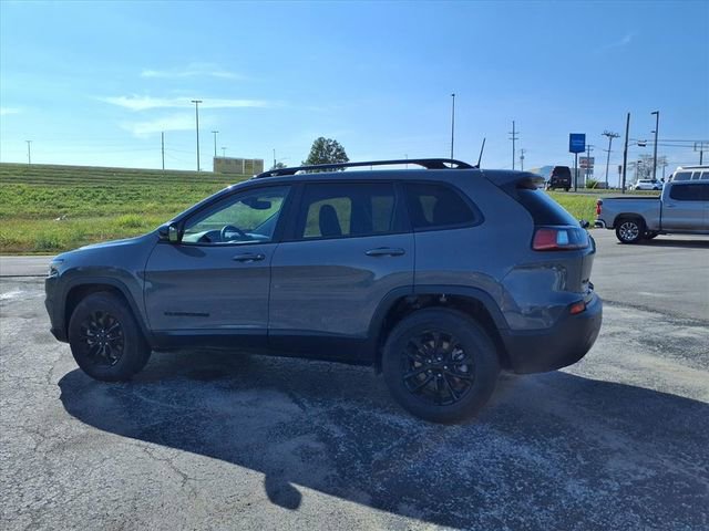 Used 2023 Jeep Cherokee Altitude Lux image 20