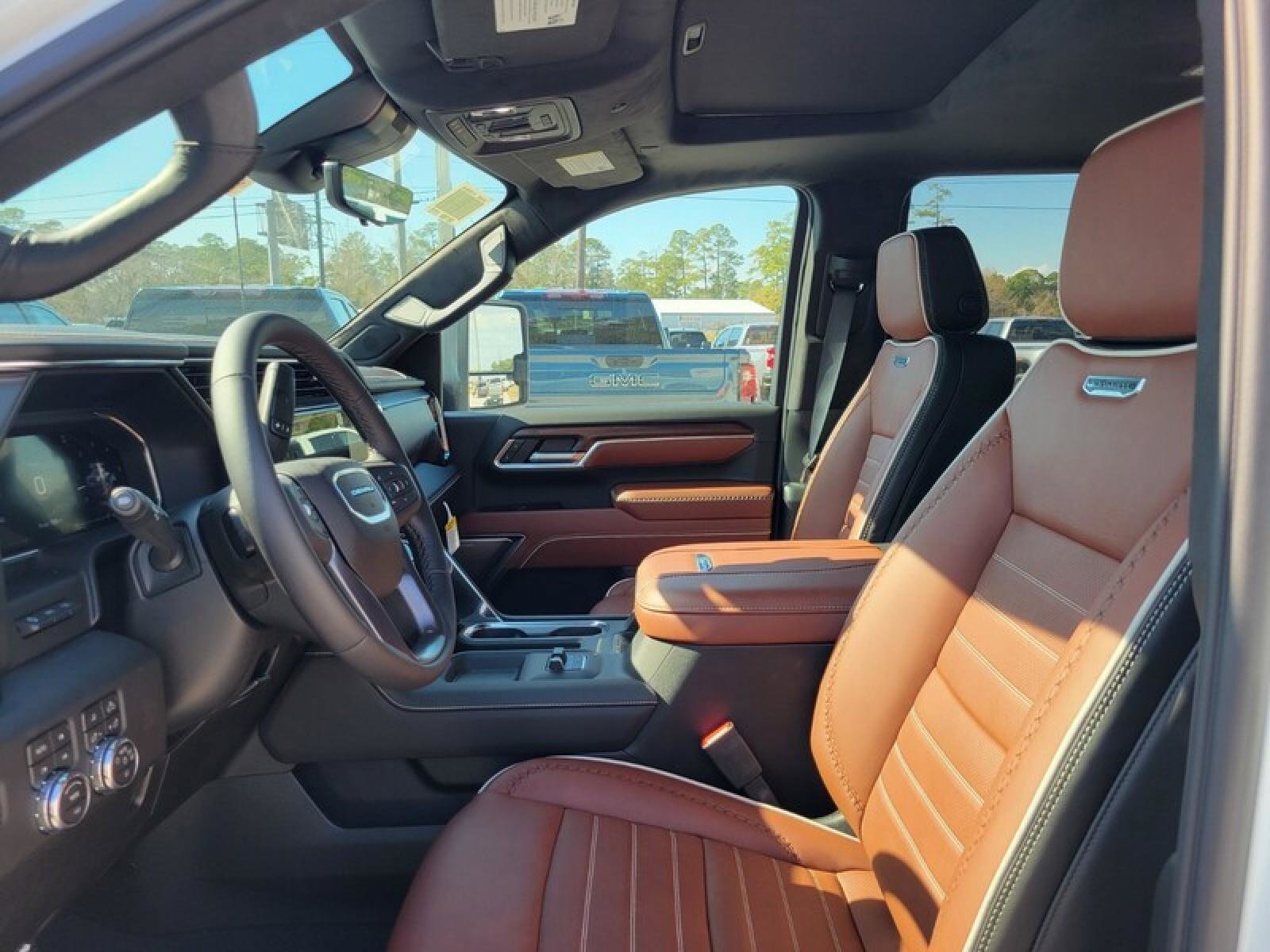 New 2026 GMC Sierra 2500 Denali Ultimate image 12
