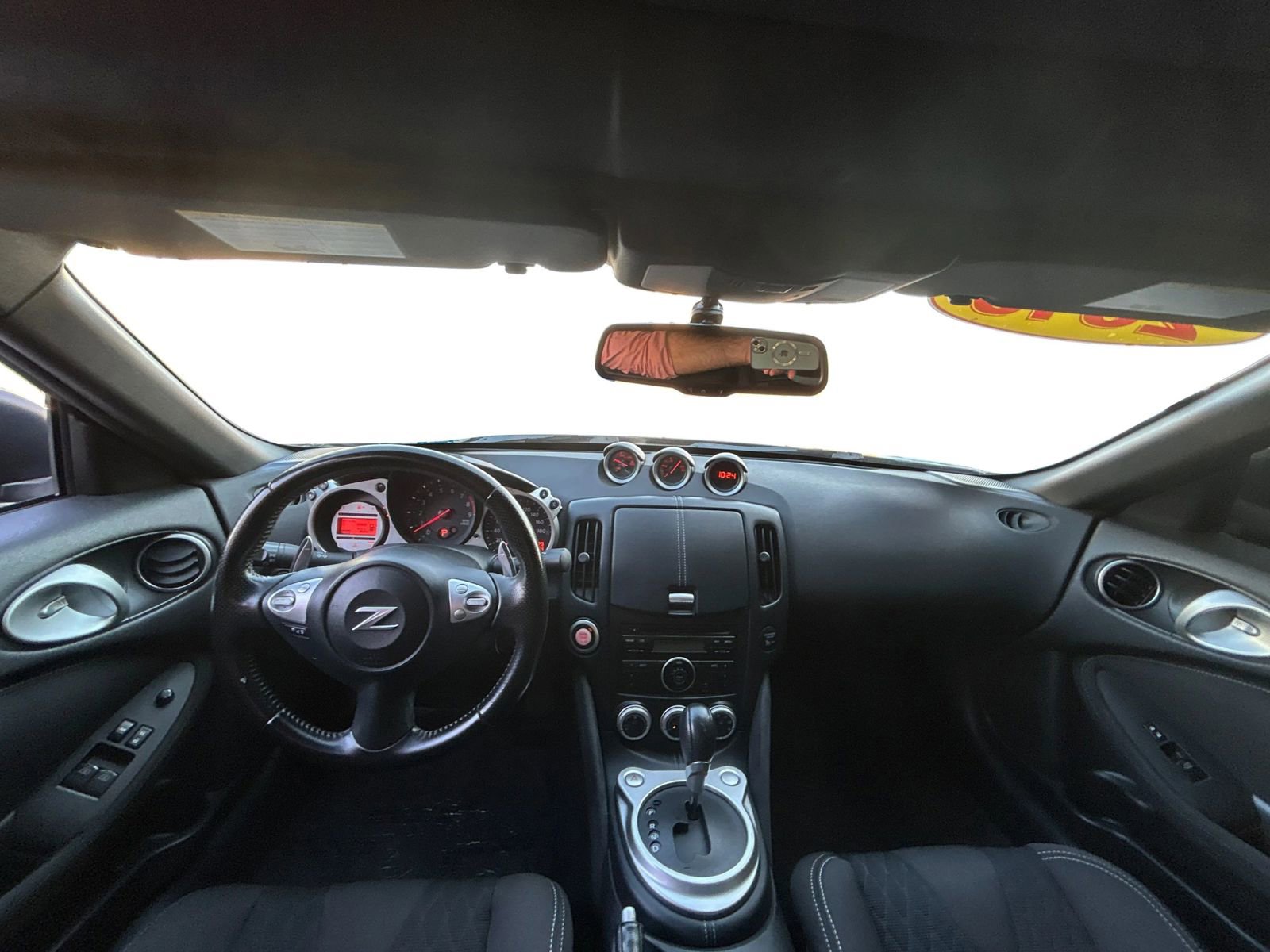 Used 2010 Nissan 370Z Roadster 2D RWD image 20