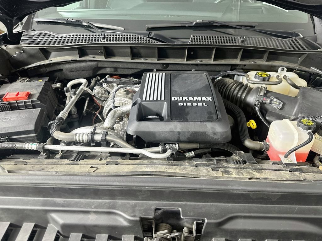 Used 2023 GMC Sierra 1500 AT4 w/ Technology Package AWD/4WD image 8