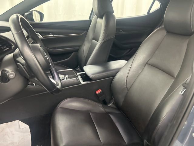 Used 2022 MAZDA MAZDA3 s image 9