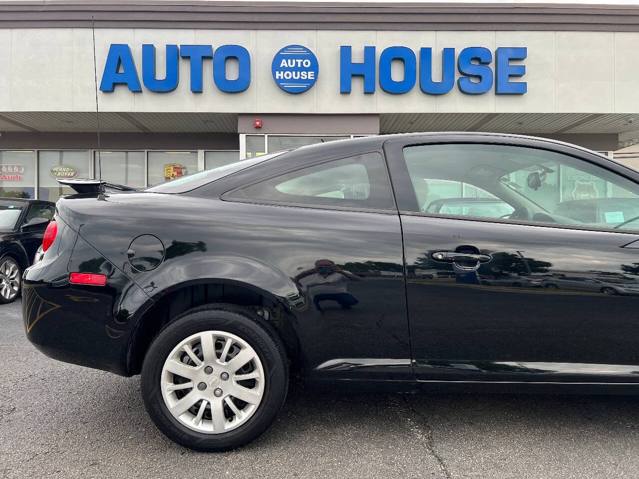Used 2010 Chevrolet Cobalt LS FWD image 32