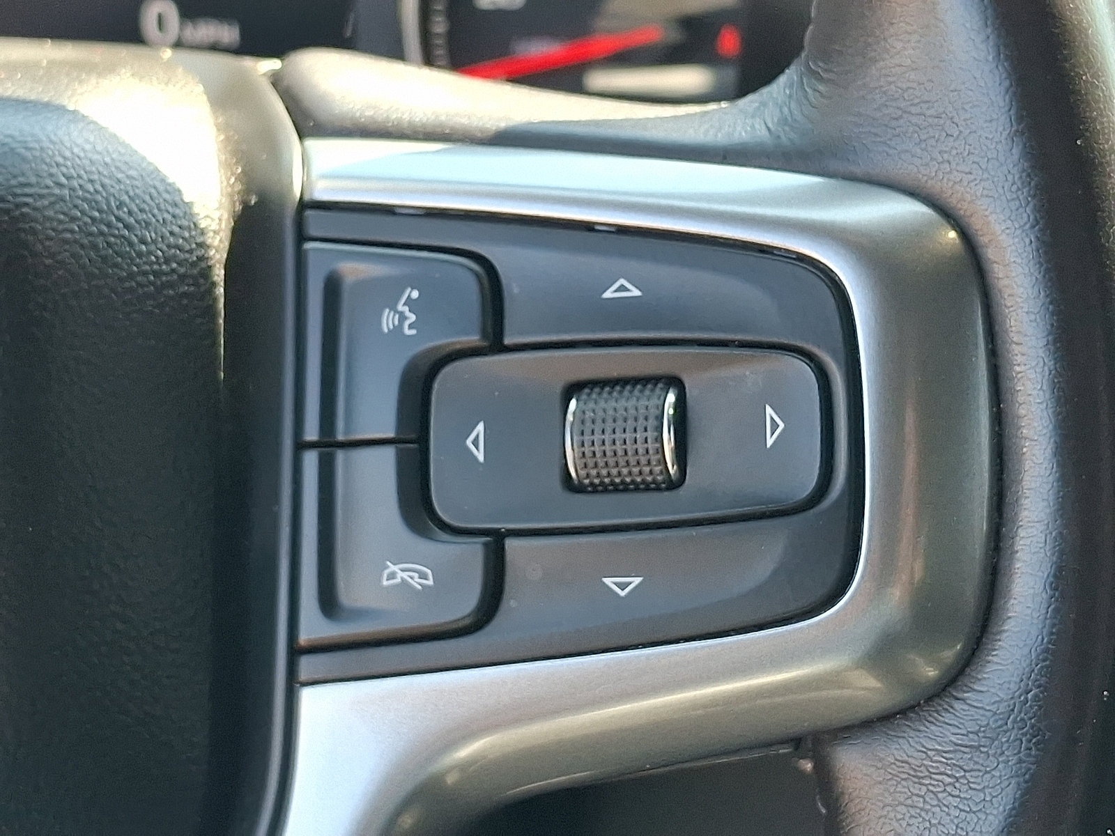 Used 2022 Chevrolet Silverado 1500 LT w/ Bed Protection Package AWD/4WD image 22