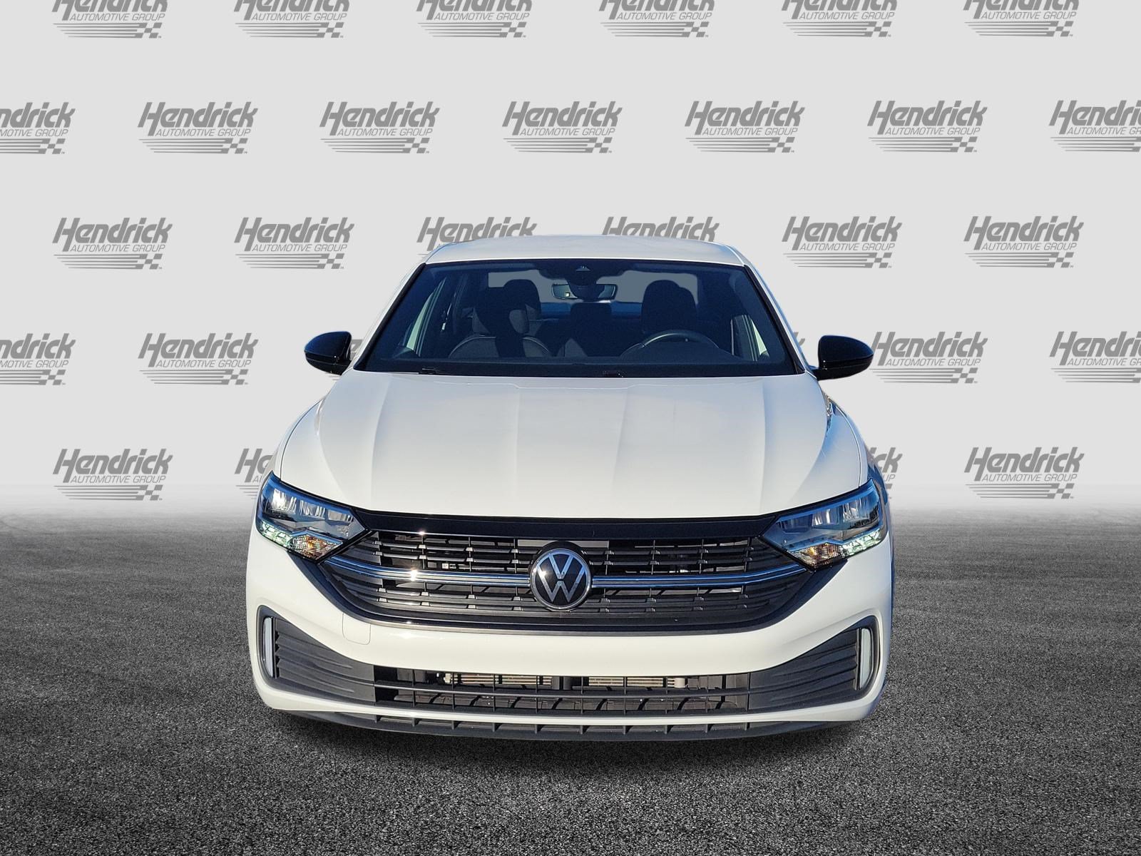 Used 2023 Volkswagen Jetta Sport FWD image 9