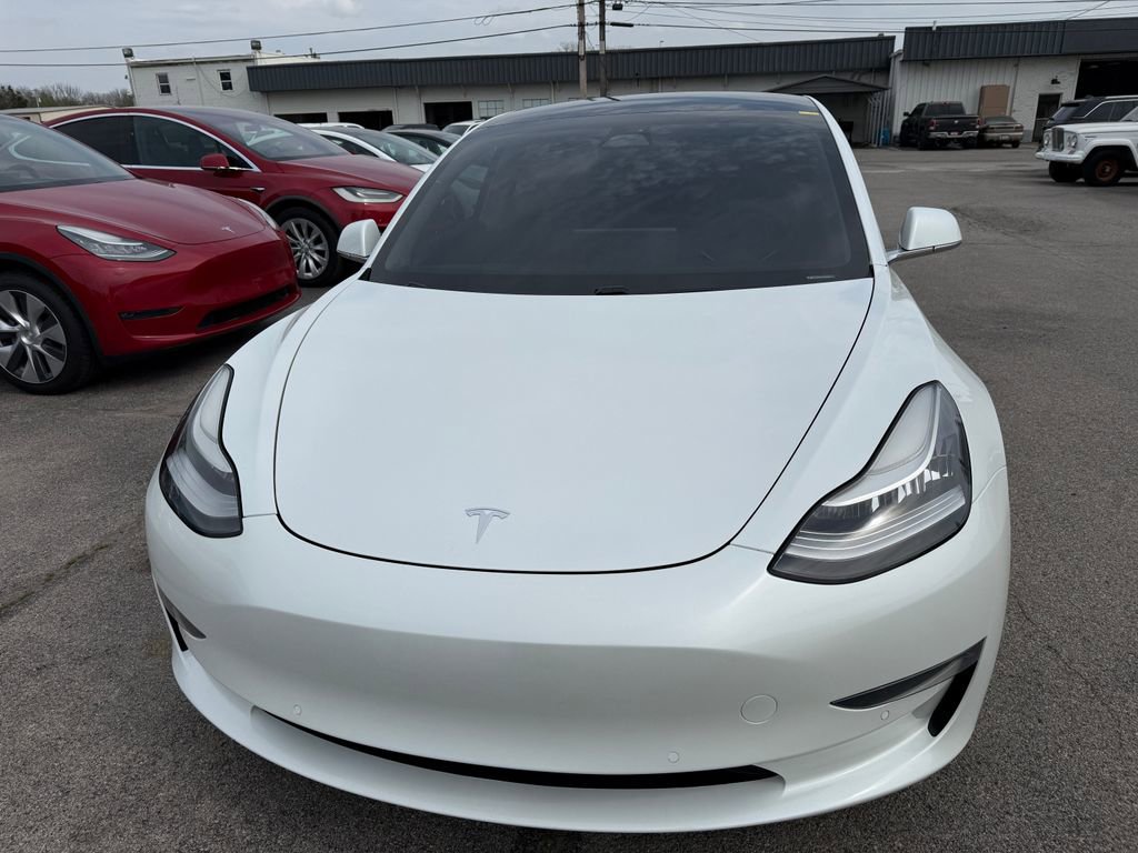 Used 2020 Tesla Model 3 Standard Range image 11
