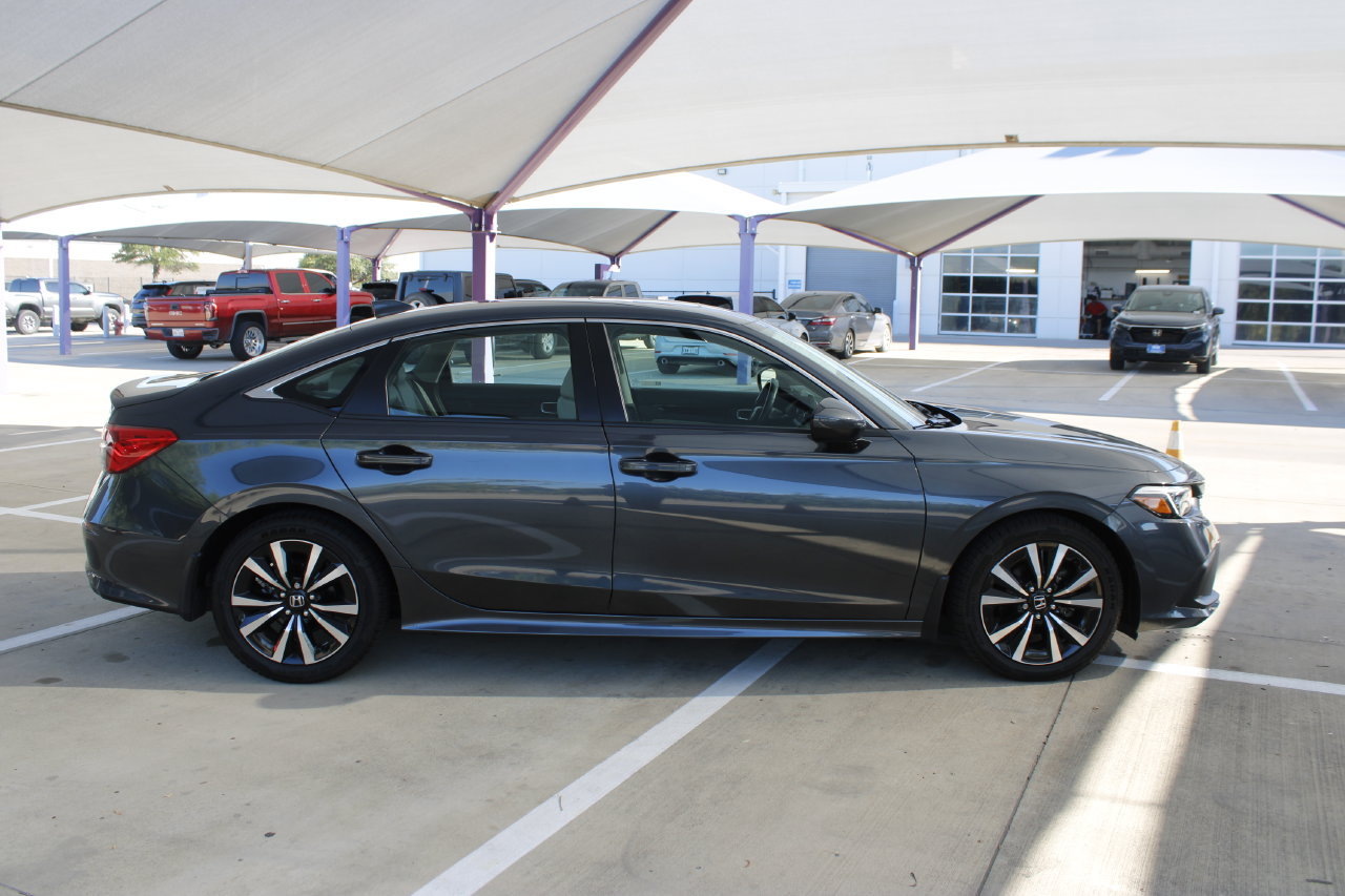 Used 2024 Honda Civic EX image 8