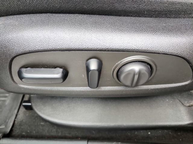 Used 2021 GMC Acadia SLE w/ Driver Convenience Package image 20