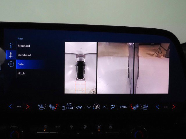 Used 2025 Chevrolet Blazer EV RS image 30