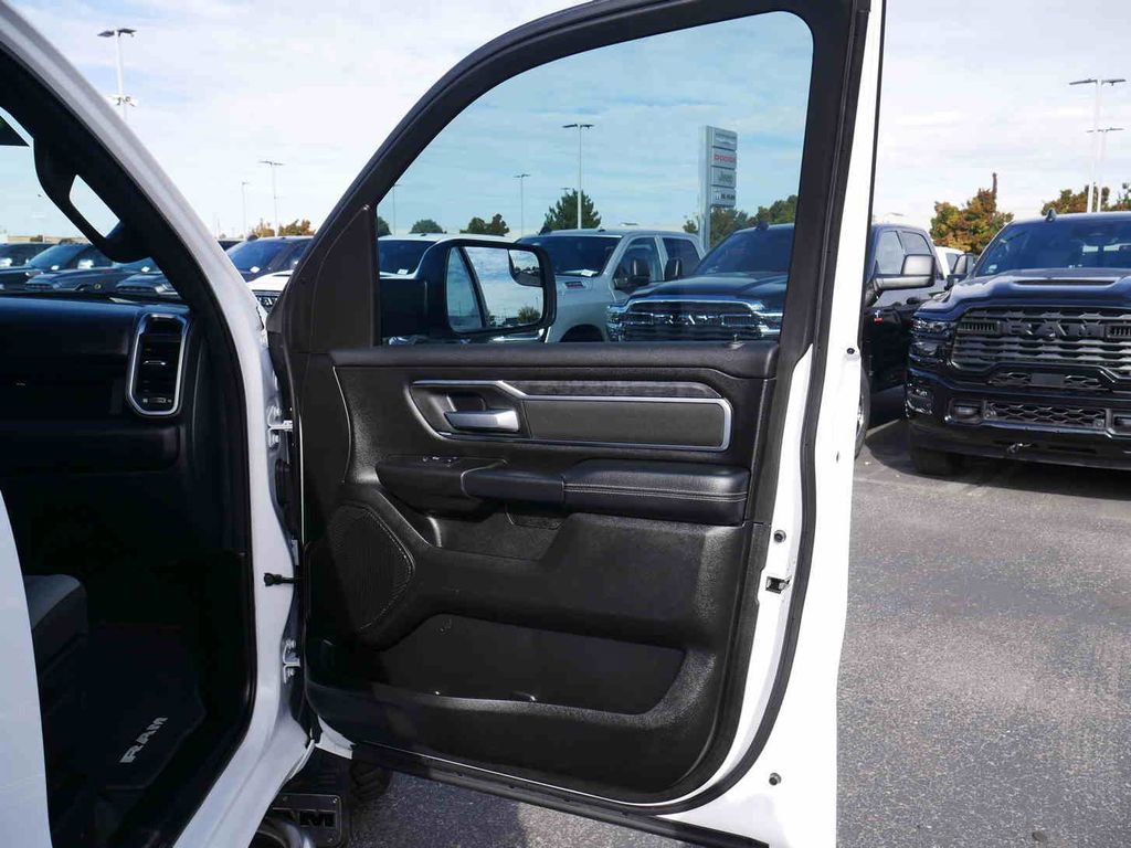 Used 2024 RAM 1500 Big Horn image 25