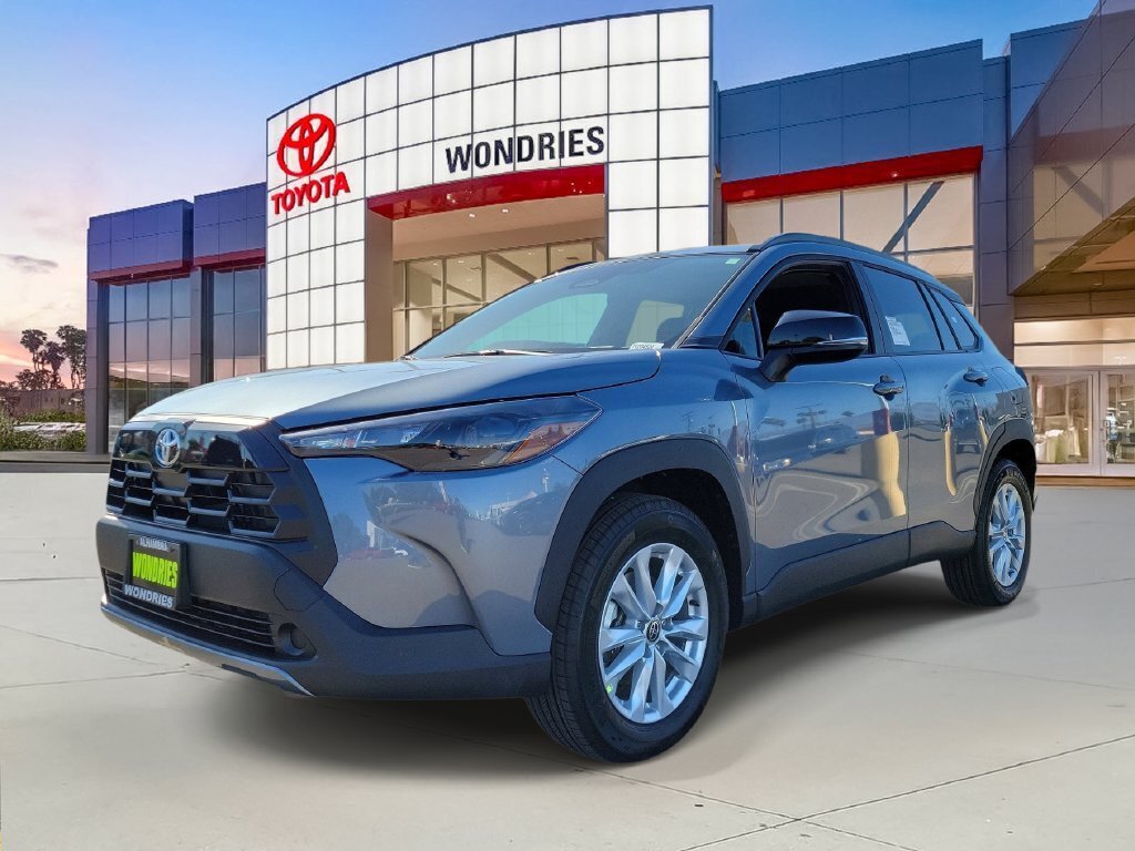 New 2026 Toyota Corolla Cross LE FWD image 2