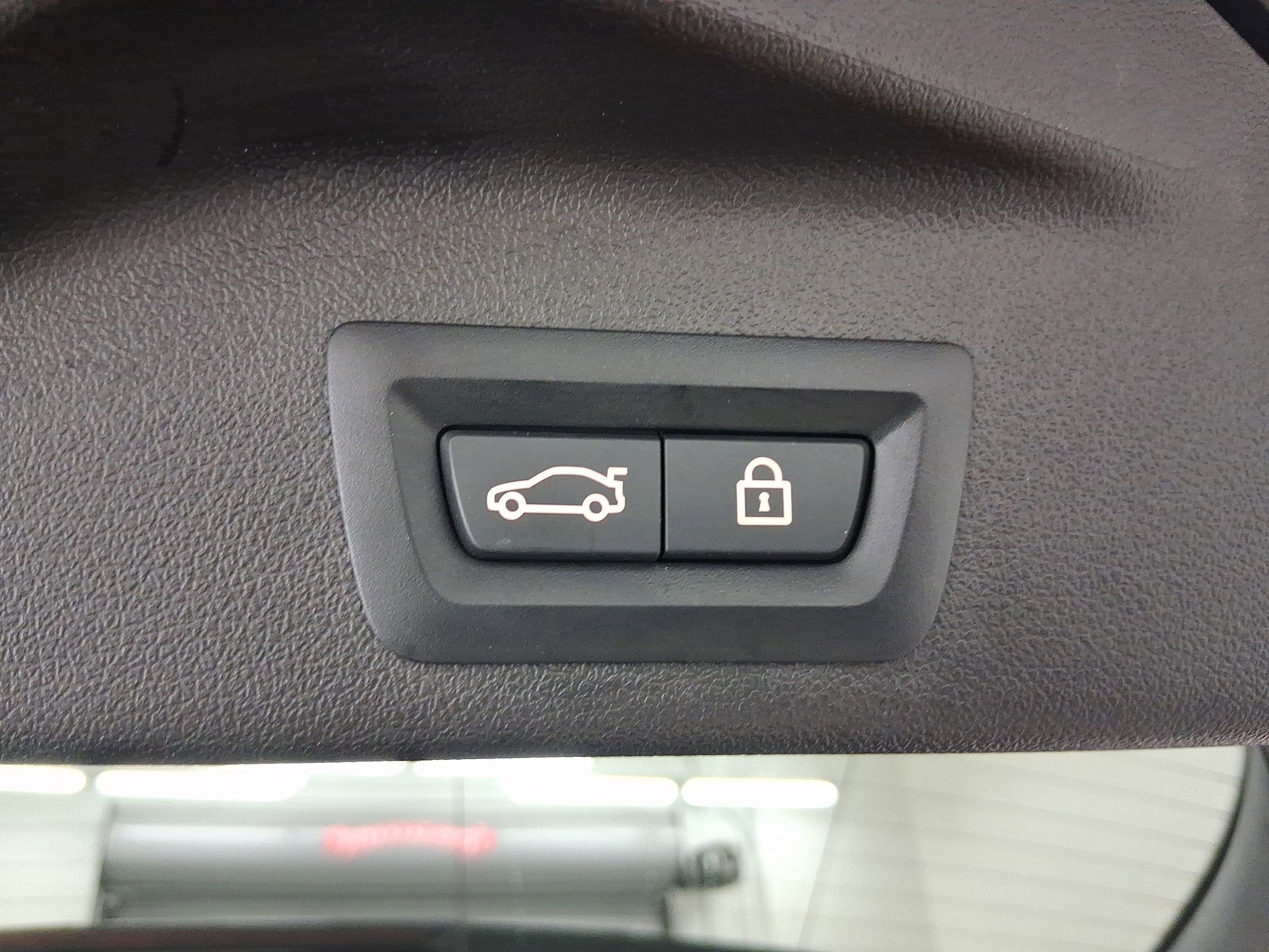 Certified 2022 BMW X5 xDrive40i w/ Luxury Seating Package image 30