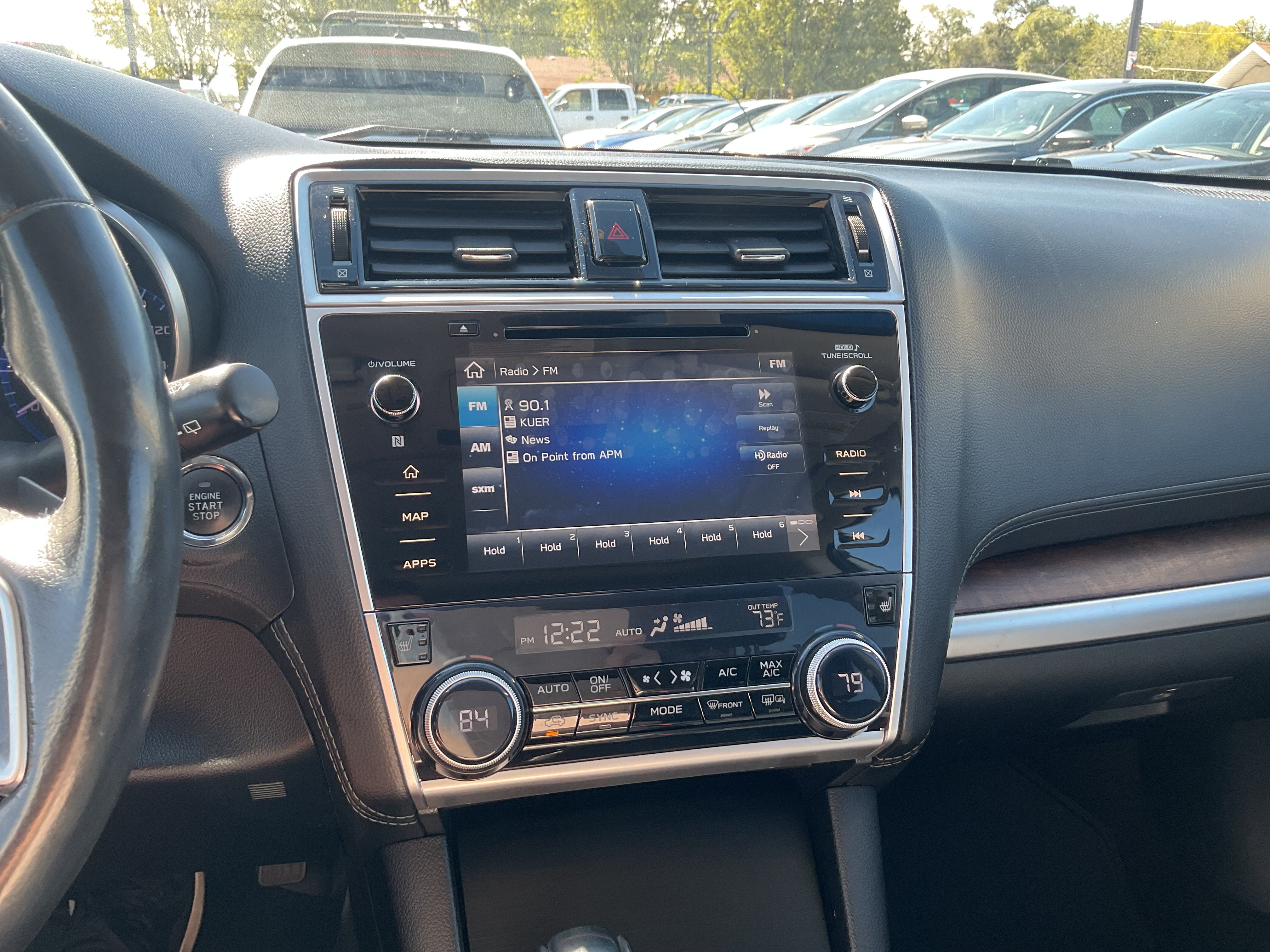 Used 2018 Subaru Outback 3.6R Limited AWD/4WD image 18