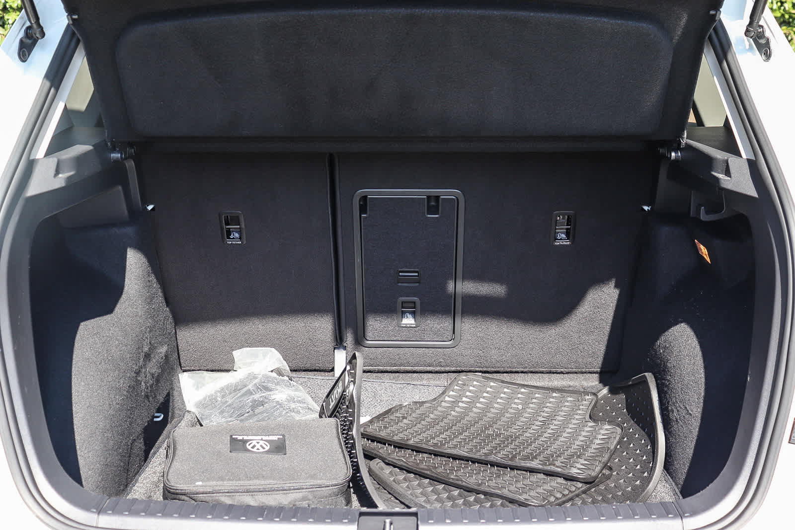Used 2022 Volkswagen Taos SEL FWD image 26