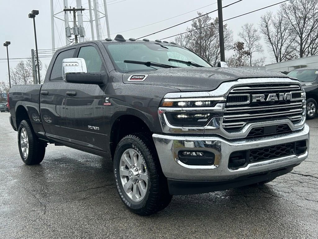 New 2026 RAM 2500 Laramie AWD/4WD image 4