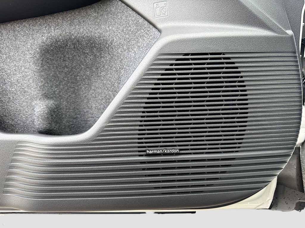 New 2026 Subaru Outback Wilderness w/ Wilderness Package image 17