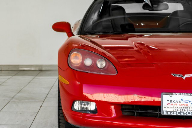 Used 2008 Chevrolet Corvette Convertible w/ Preferred Equipment Group RWD image 39