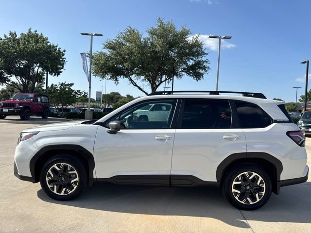 Used 2025 Subaru Forester Premium w/ Convenience Package #2 AWD/4WD image 6