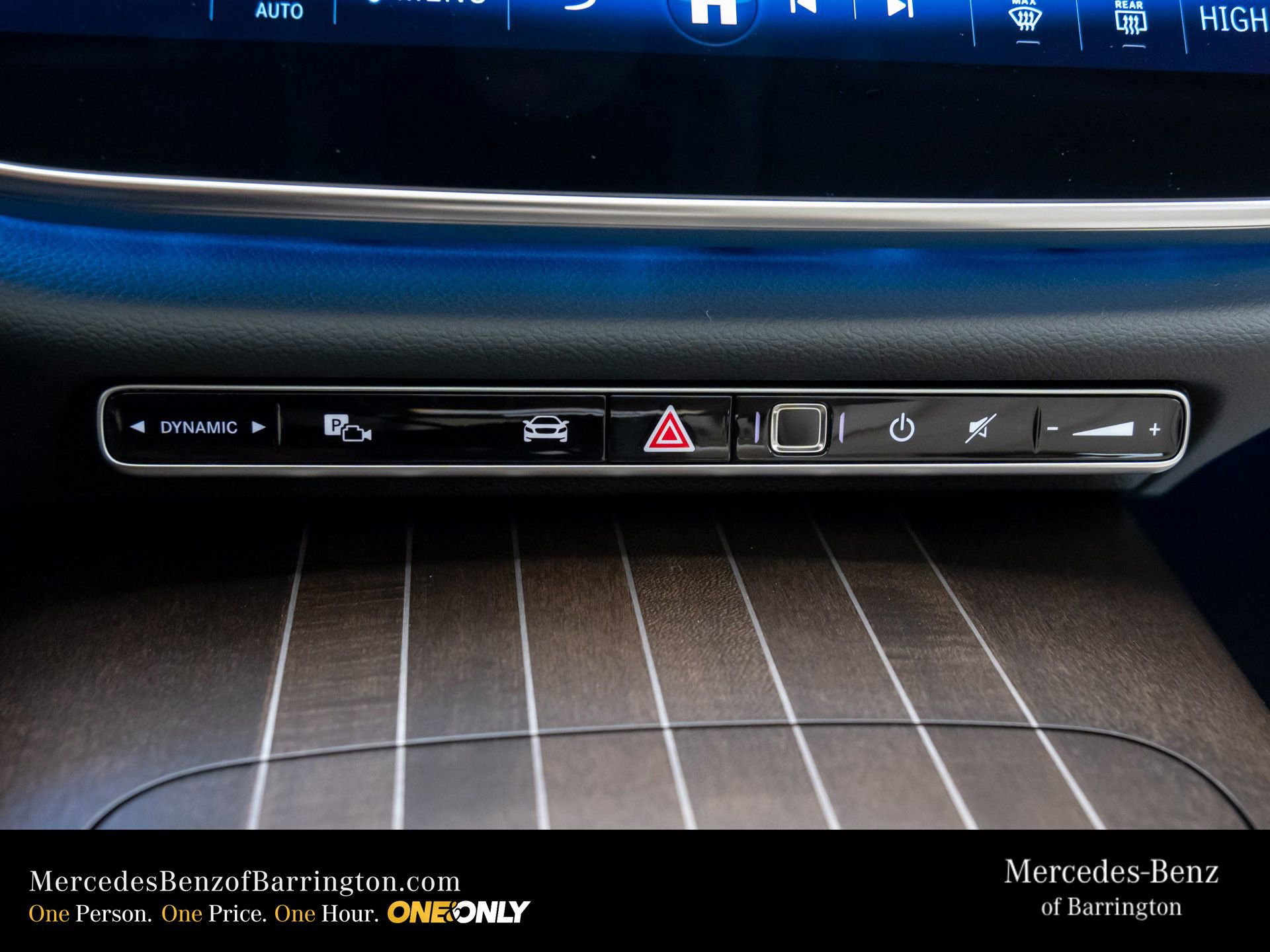 New 2026 Mercedes-Benz E 450 4MATIC Sedan image 23