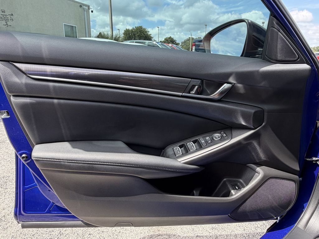 Used 2022 Honda Accord Sport image 21