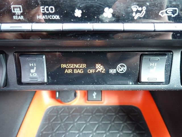 Used 2022 Toyota RAV4 Adventure w/ Convenience Package image 23