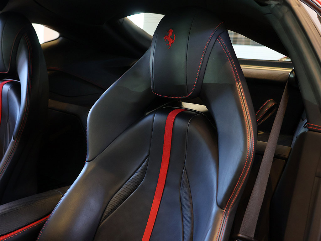 Certified 2018 Ferrari 812 Superfast RWD image 50