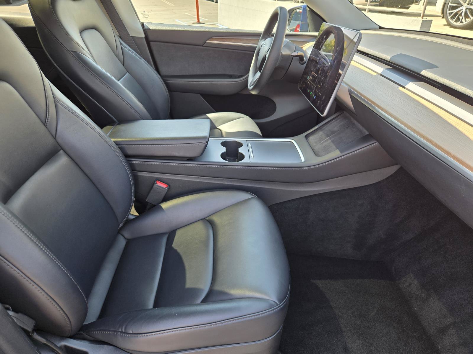 Used 2023 Tesla Model Y 2WD image 28