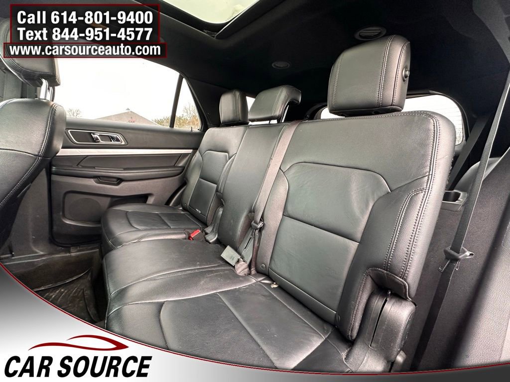 Used 2016 Ford Explorer XLT w/ Equipment Group 202A image 16