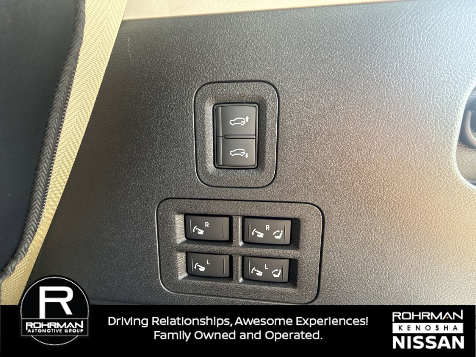 Used 2026 Nissan Armada Platinum Reserve AWD/4WD image 10