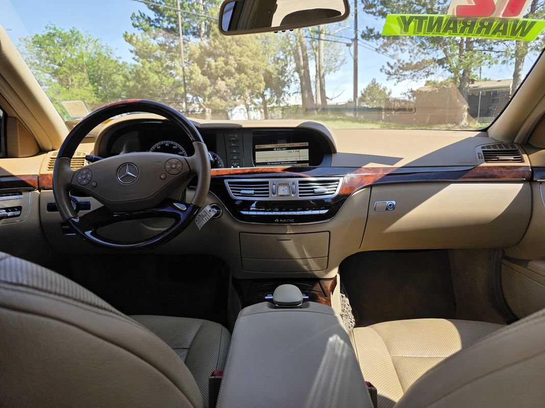 Used 2012 Mercedes-Benz S 550 4MATIC image 36