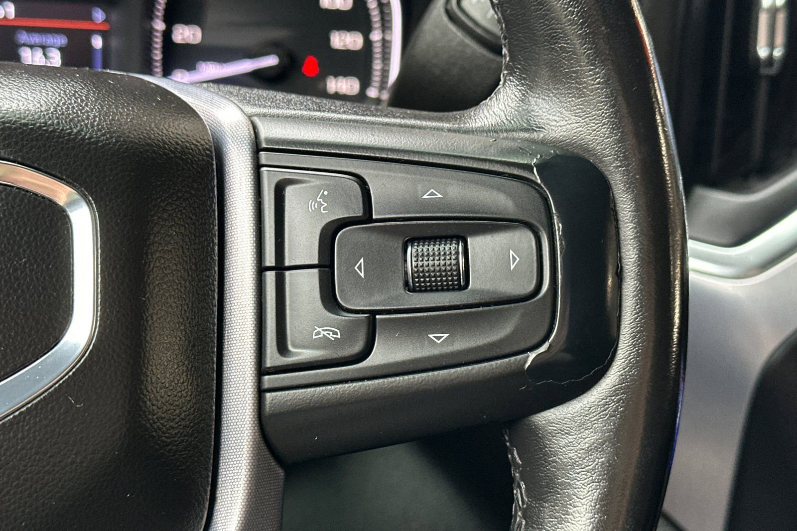 Certified 2020 GMC Sierra 1500 SLE w/ SLE Value Package image 31