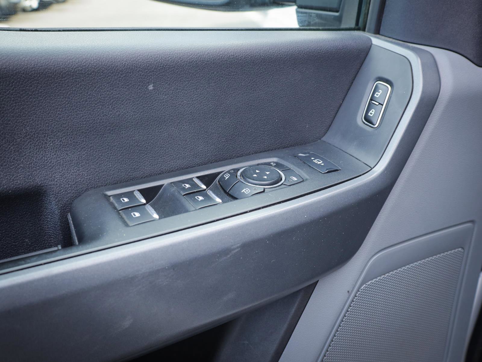 Used 2023 Ford F350 XLT w/ FX4 Off-Road Package image 16