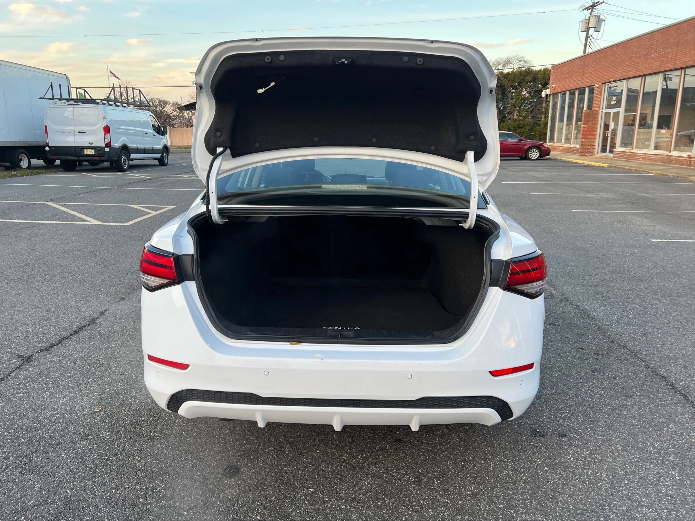 Used 2023 Nissan Sentra SV image 16