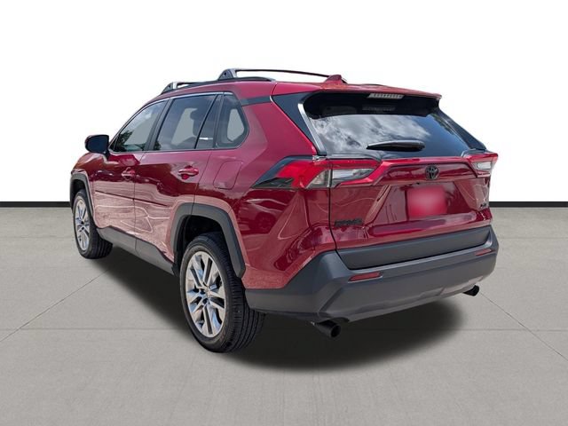 Used 2025 Toyota RAV4 XLE Premium FWD image 7