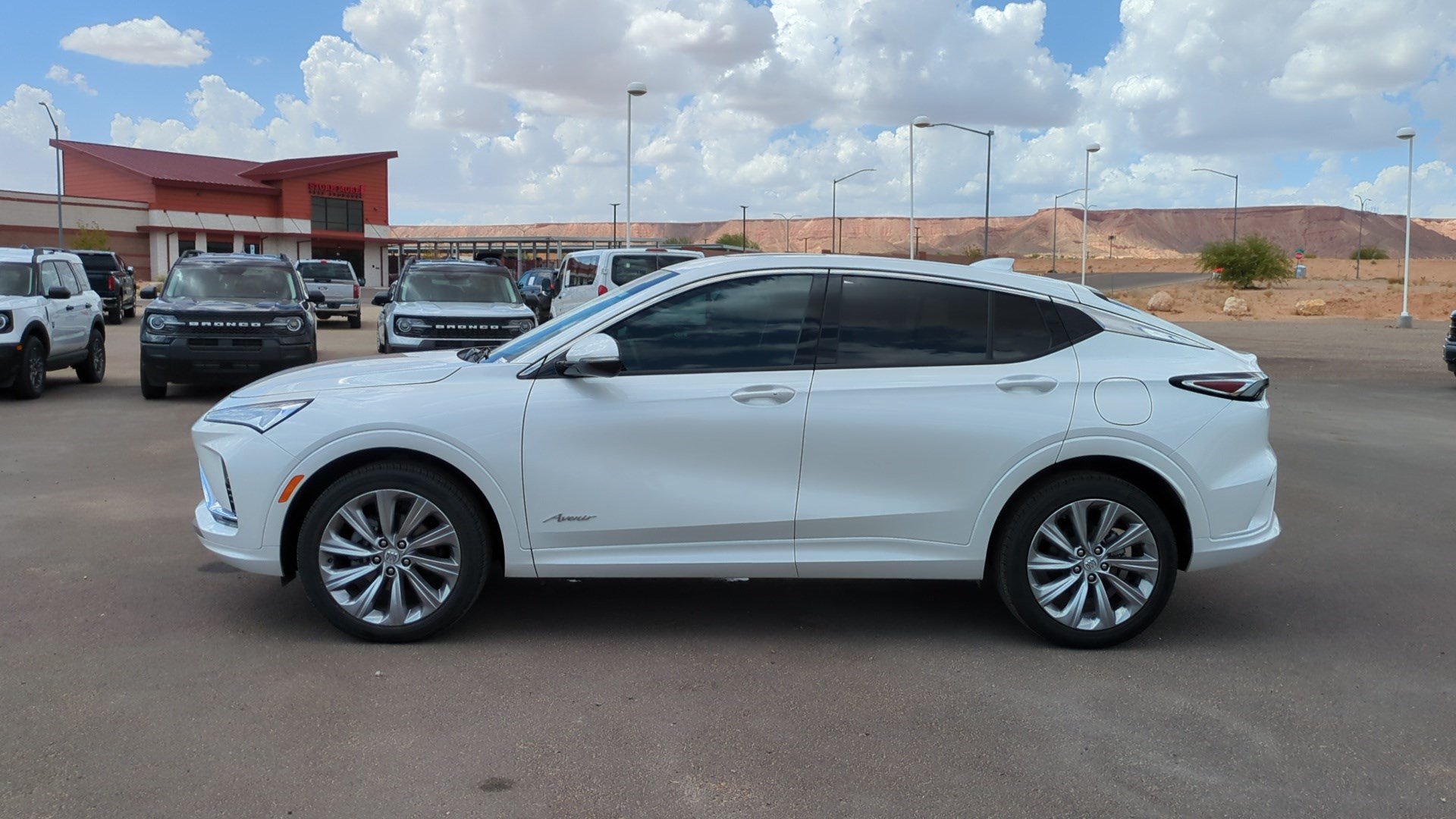 Used 2025 Buick Envista Avenir FWD image 6