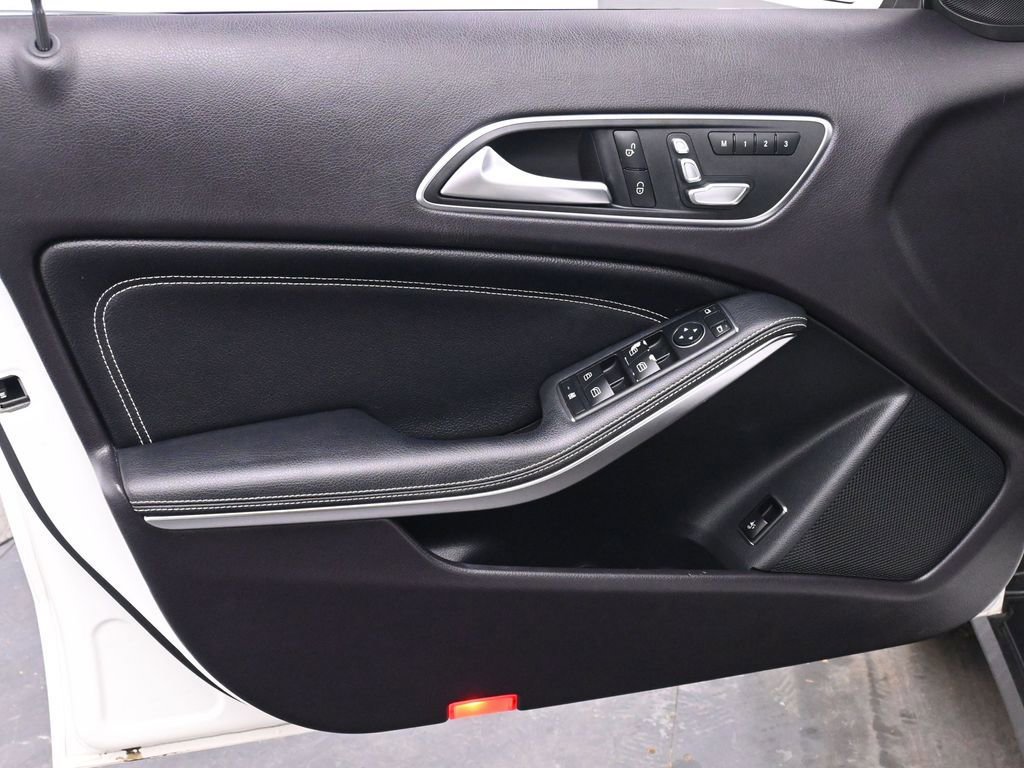 Used 2019 Mercedes-Benz GLA 250 GLA 250 image 10