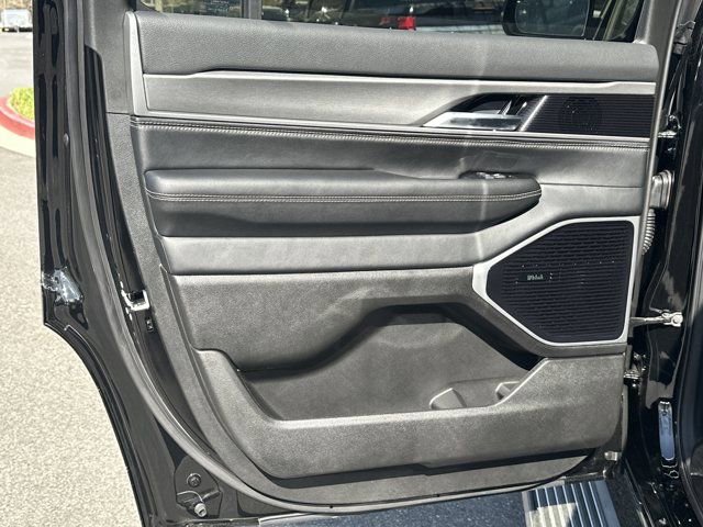 New 2026 Jeep Grand Wagoneer Limited image 22