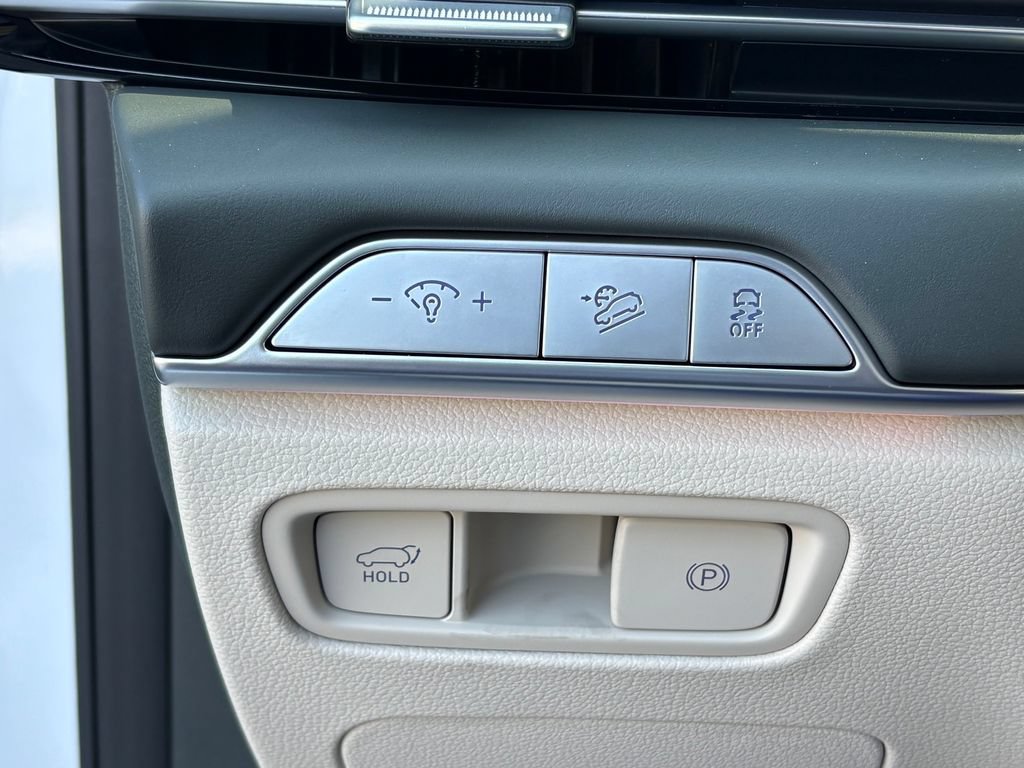 New 2027 Genesis GV80 3.5T e-SC AWD/4WD image 11