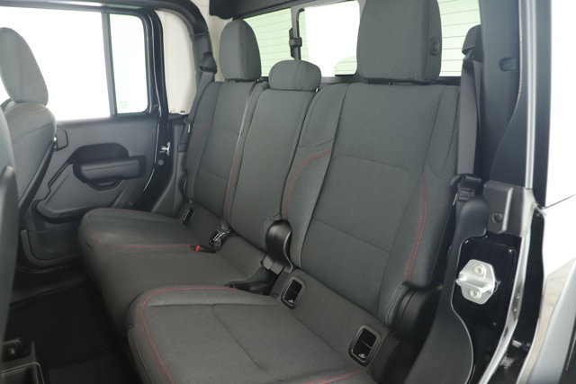 New 2026 Jeep Gladiator Rubicon w/ Technology Group image 23