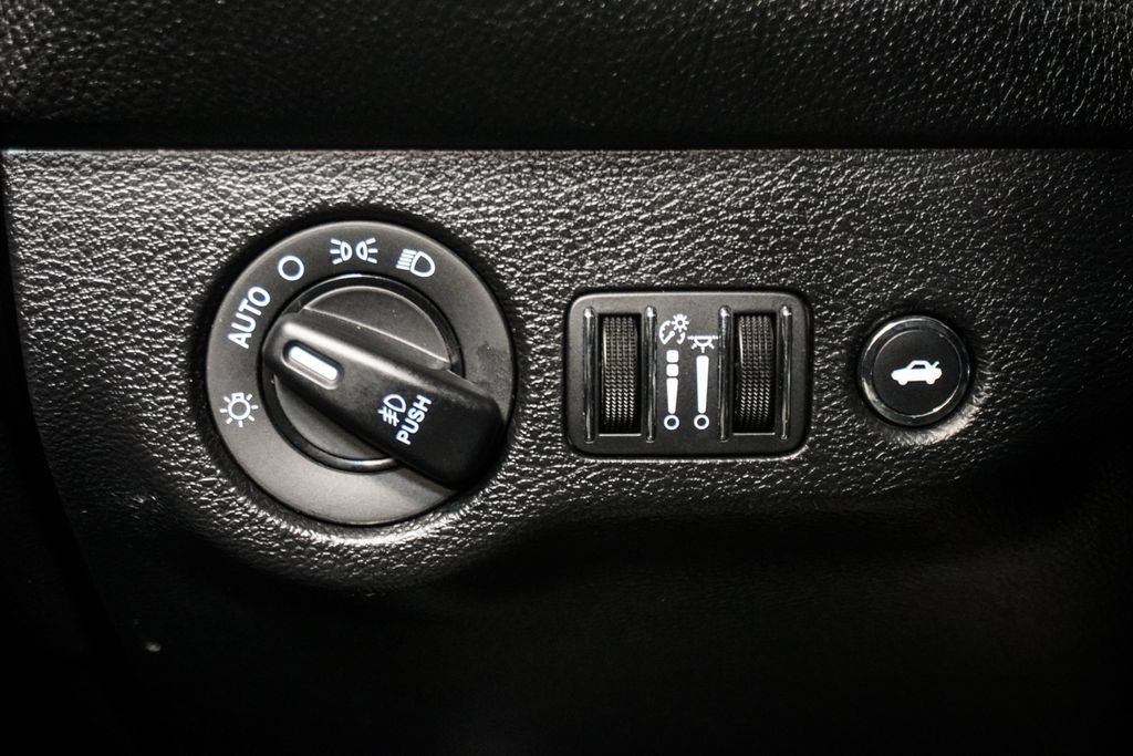 Used 2021 Dodge Challenger R/T Scat Pack RWD image 16