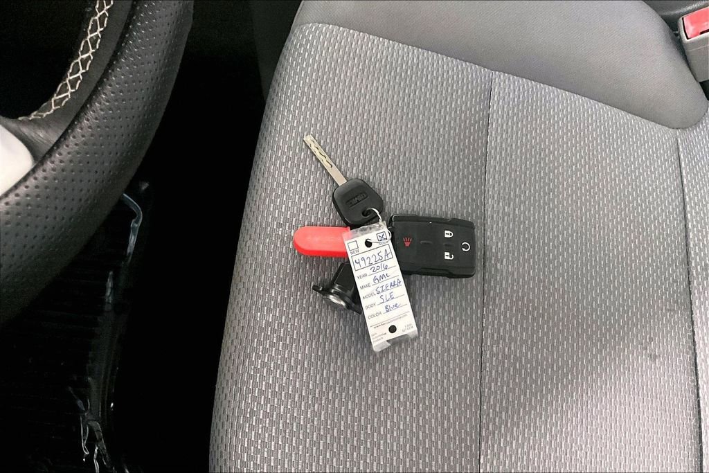 Used 2016 GMC Sierra 1500 SLE w/ SLE Value Package image 10