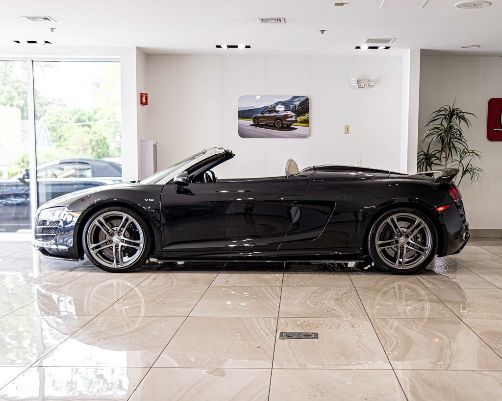 Used 2012 Audi R8 V10 AWD/4WD image 7