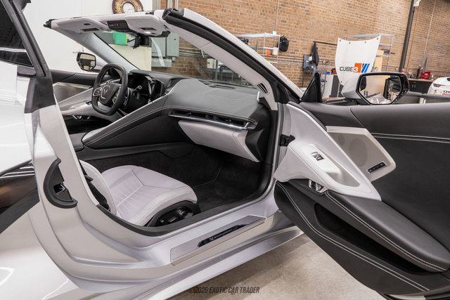 Used 2020 Chevrolet Corvette Stingray Premium Cpe w/ 3LT Preferred Equipment Group RWD image 68
