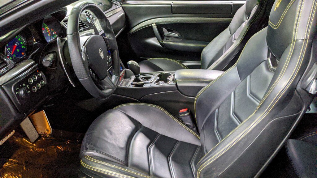 Used 2014 Maserati GranTurismo Sport image 28